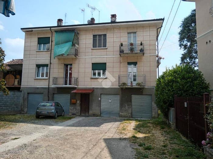 Appartamento trilocale in vendita in Piazza clemente corte, Centro, Vigone