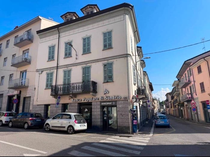 Appartamento trilocale in vendita in Via Giuseppe Mazzini, Centro, Broni