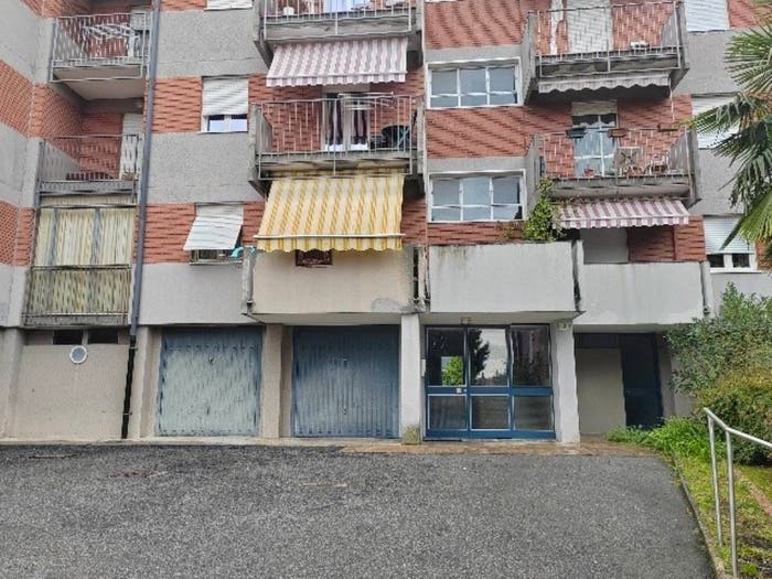 Appartamento bilocale in vendita in Via Presolana n Varese VA, Valle Olona, Varese