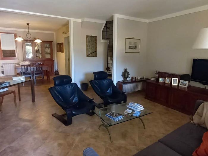 Casa con 6 locali in vendita in Via Giorgio De Chirico, Seano, Carmignano