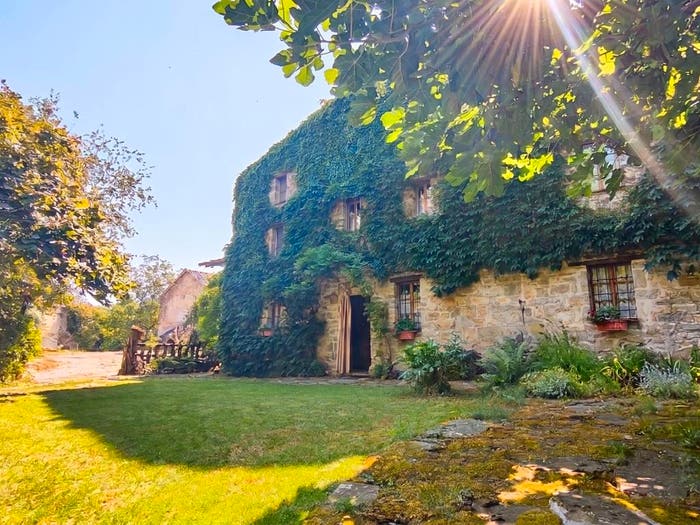 Casa quadrilocale in vendita in Località Monte di Velleia, Monte, Lugagnano Val d'Arda