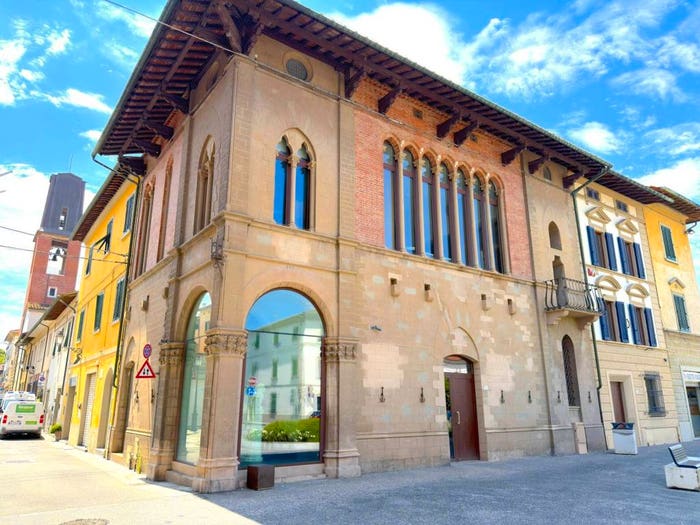 Casa con 6 locali in vendita in Piazza Giacomo Matteotti, Centro, Santa Croce sull'Arno