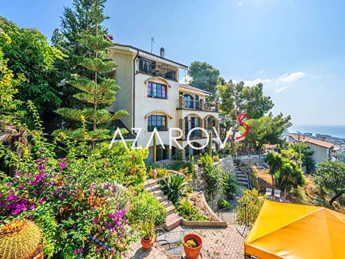 Casa con 6 locali in vendita in Roverino San Secondo, Ventimiglia