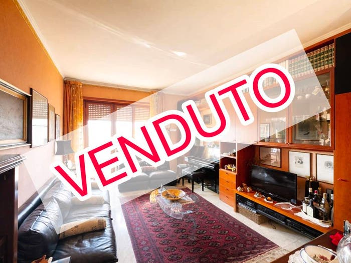 Appartamento quadrilocale in vendita in Via Giordano Bruno, Mercato Santa Maria, Moncalieri