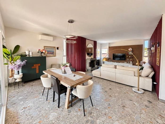 Appartamento quadrilocale in vendita in Via Loreto, Centro, Borgomanero