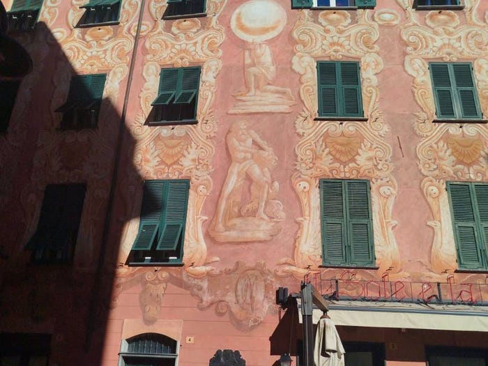 Appartamento trilocale in vendita in Piazza Santa Caterina, Centro, Lavagna