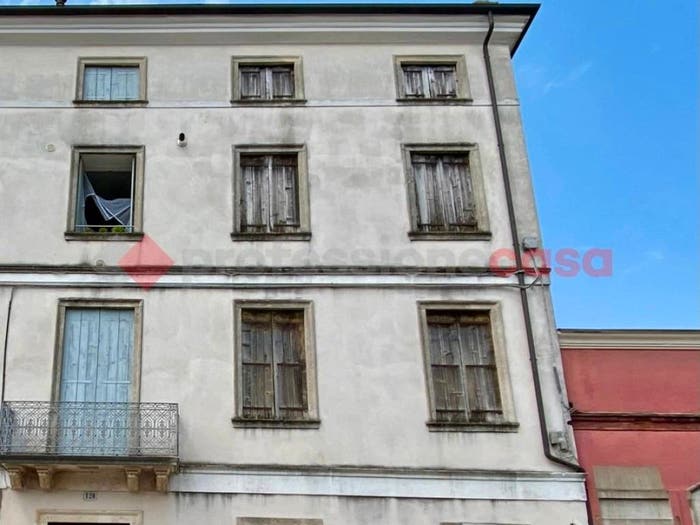 Casa con 6 locali in vendita in VIA MATTEOTTI, Centro, Noventa Vicentina