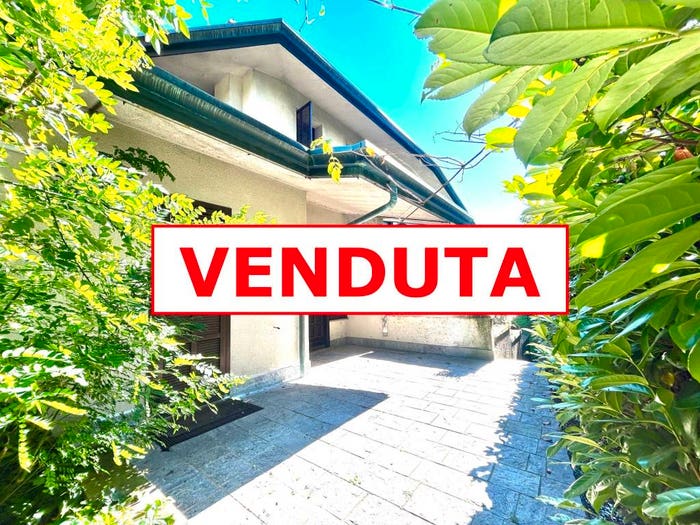 Casa con 6 locali in vendita in Via Vittorio Arconti, Cedrate, Gallarate