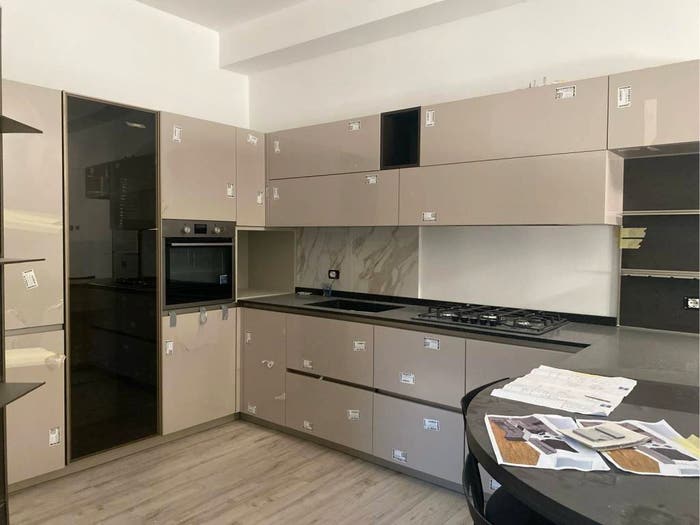 Appartamento trilocale in vendita in Via Patrioti, Centro, Ossona