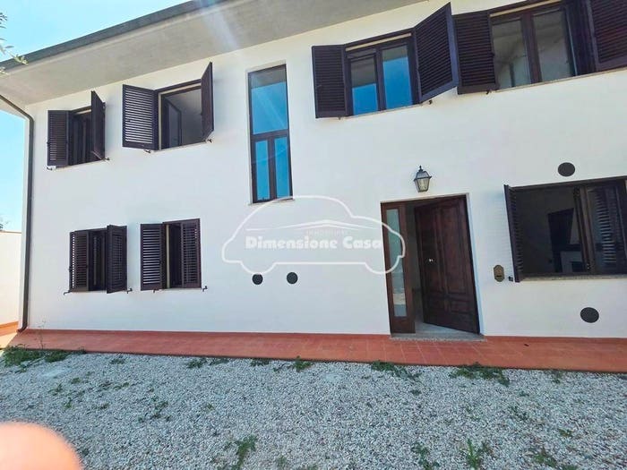 Casa con 6 locali in vendita in Via Corte Puccinelli, Sant'Angelo, Lucca
