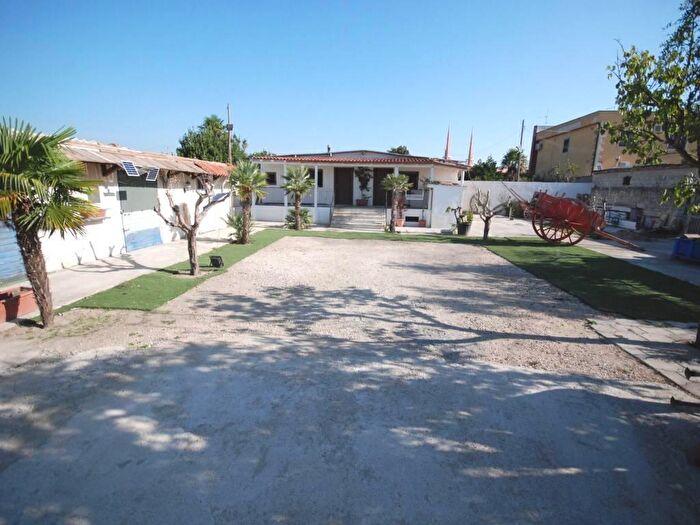 Casa trilocale in vendita in Via Vincenzo Gioberti, Foggia