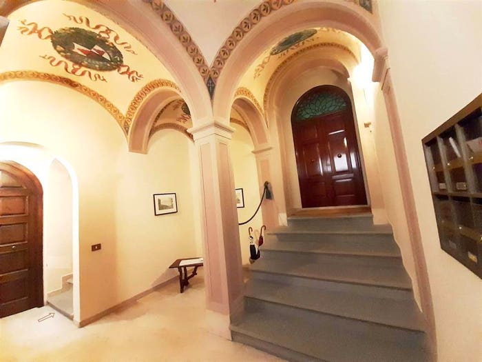 Appartamento con 6 locali in vendita in Centro, Cetona