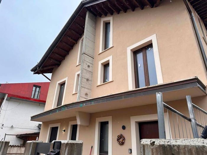Appartamento trilocale in vendita in Viale Principe di Napoli, Pescasseroli
