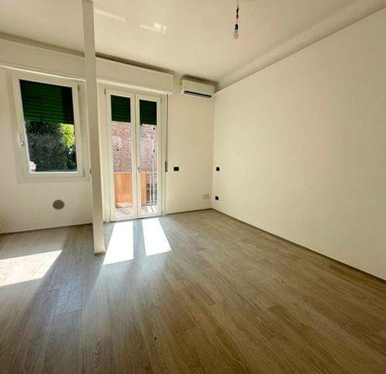 Appartamento trilocale in vendita in Via Xxv Aprile, Piumazzo, Castelfranco Emilia
