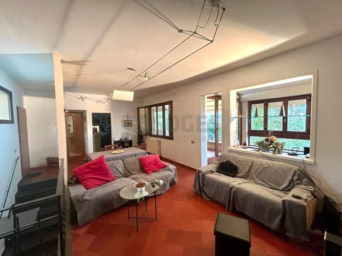 Casa con 6 locali in vendita in Lagaccioni, Figline e Incisa Valdarno