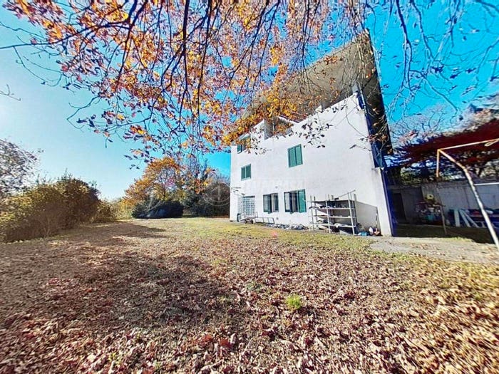 Casa con 6 locali in vendita in Via Monte Corno, Altavilla Vicentina