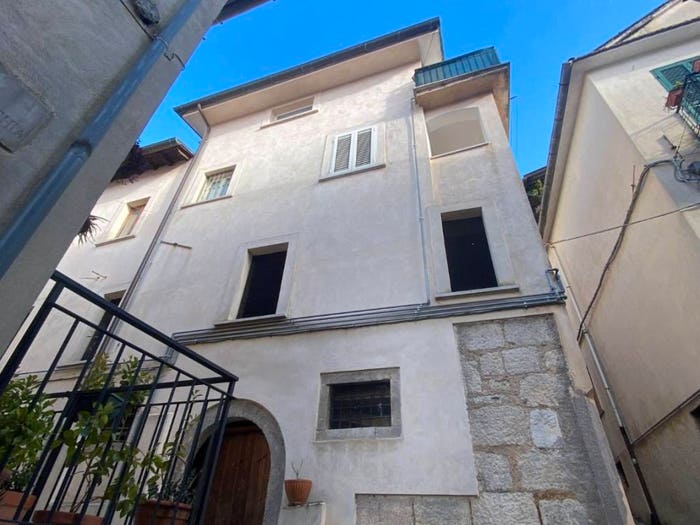 Appartamento quadrilocale in vendita in Via Vecchia Posta, Centro, Atina
