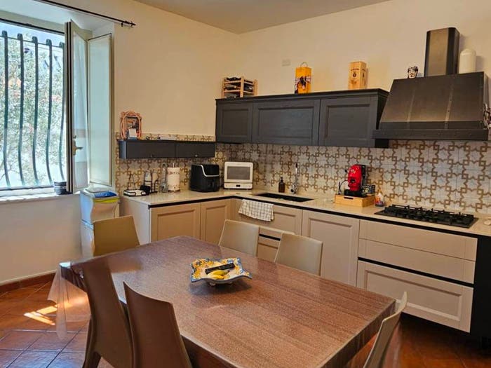 Casa con 6 locali in vendita in Tramonti