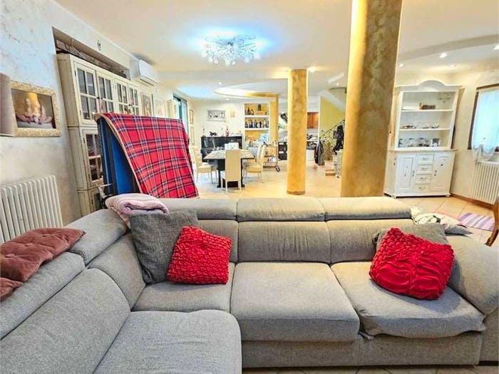 Casa con 5 locali in vendita in Via Montetauro, Pian Delle Pieve, Coriano