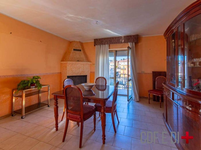 Appartamento trilocale in vendita in Viale Alessandro Manzoni, Centro, Poggio Moiano