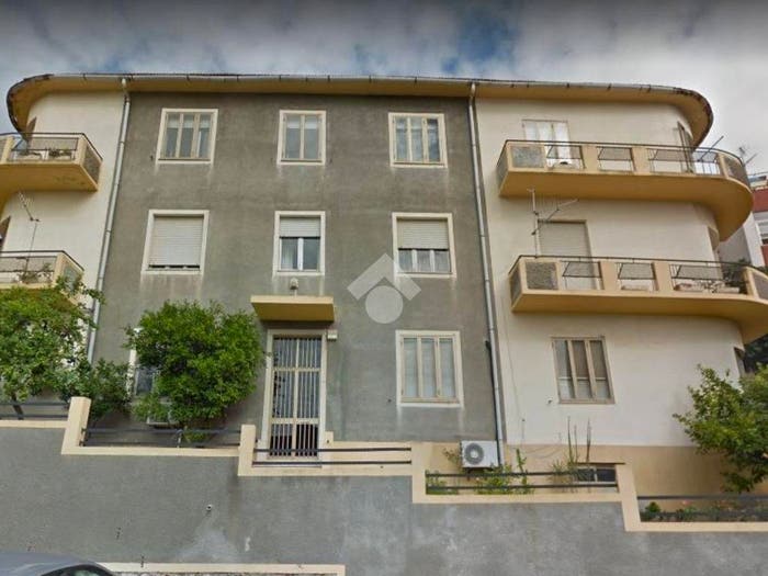 Appartamento trilocale in vendita in Via rovereto, Tuvixeddu, Cagliari