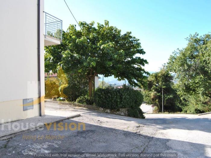 Casa con 6 locali in vendita in Centro, Serra de' Conti