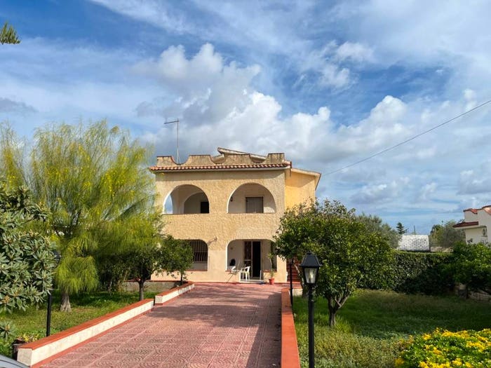 Casa quadrilocale in vendita in Via Isole della Sonda, Arenella, Siracusa
