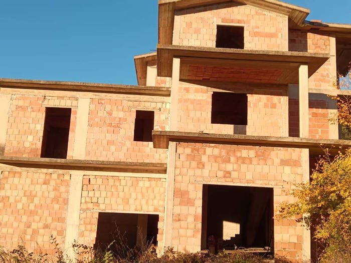 Casa con 6 locali in vendita in Via Piane di San Giovanni, Fara in Sabina