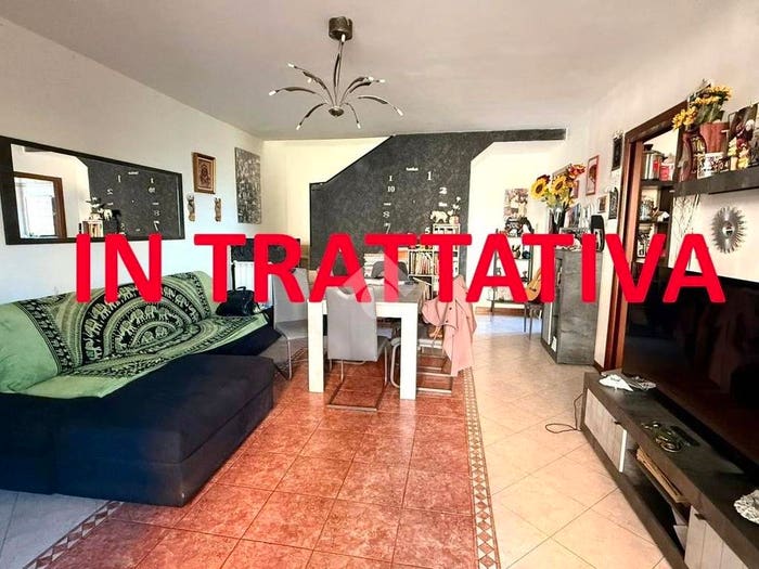 Casa con 5 locali in vendita in Viale degli ulivi, Capena