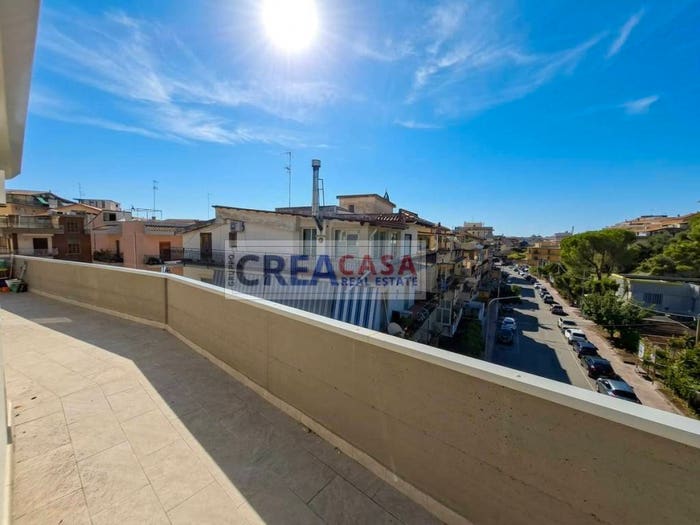Casa quadrilocale in vendita in Via Erice, Centro, GiardiniNaxos