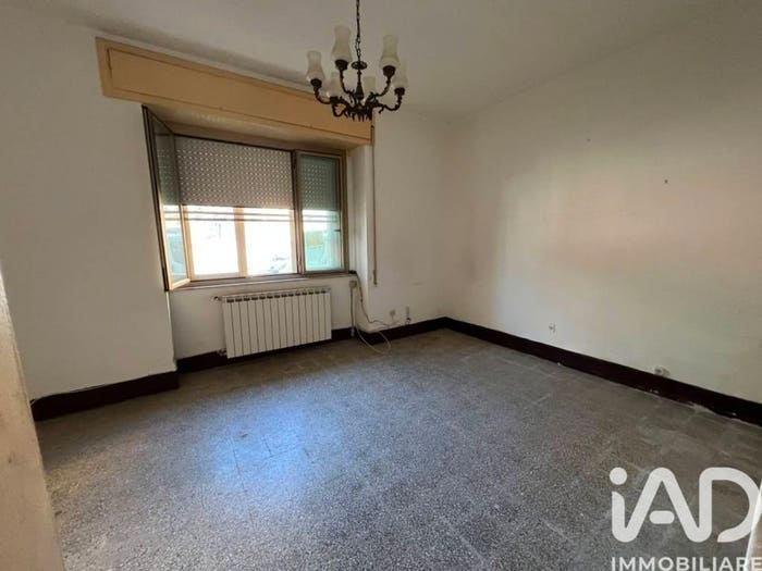 Appartamento con 5 locali in vendita in Via Antonio Gramsci, Centro, Soveria Simeri