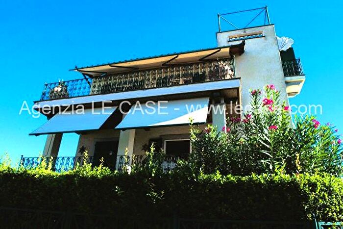 Casa con 5 locali in vendita in Via Milano, Forte Dei Marmi