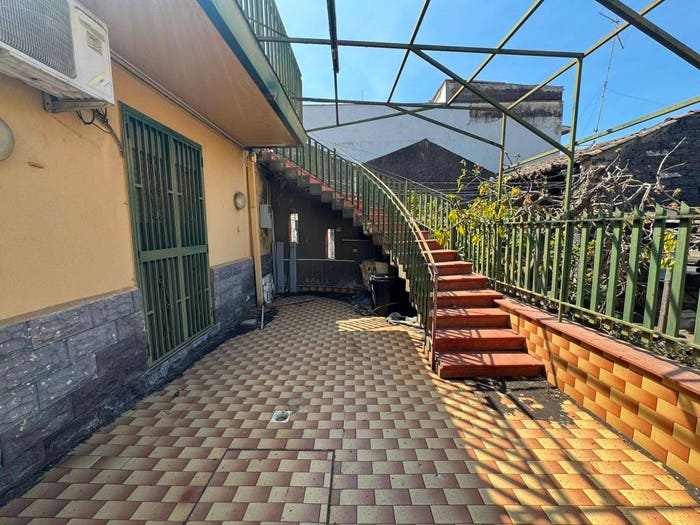 Casa trilocale in vendita in Via Palermo, Palermo Indipendenza, Catania