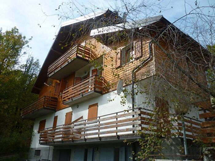 Appartamento quadrilocale in vendita in Via del Parco, Sant'anna Pelago, Pievepelago