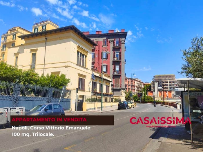Appartamento trilocale in vendita in Corso Vittorio Emanuele, Piazza Amedeo Parco Margherita, Napoli
