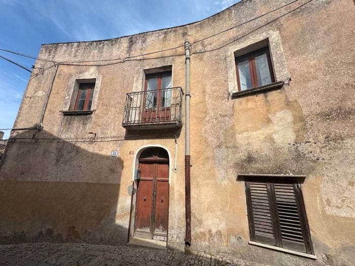 Casa quadrilocale in vendita in Via Vito Carvini, Centro, Erice