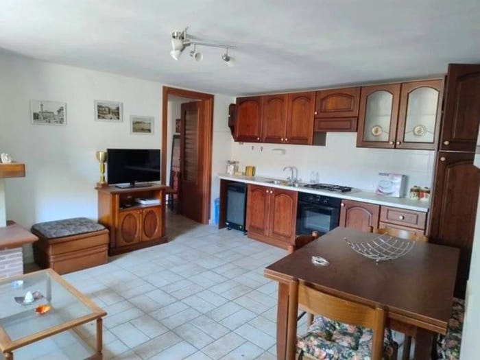 Appartamento quadrilocale in vendita in Montebufo No Number, Preci