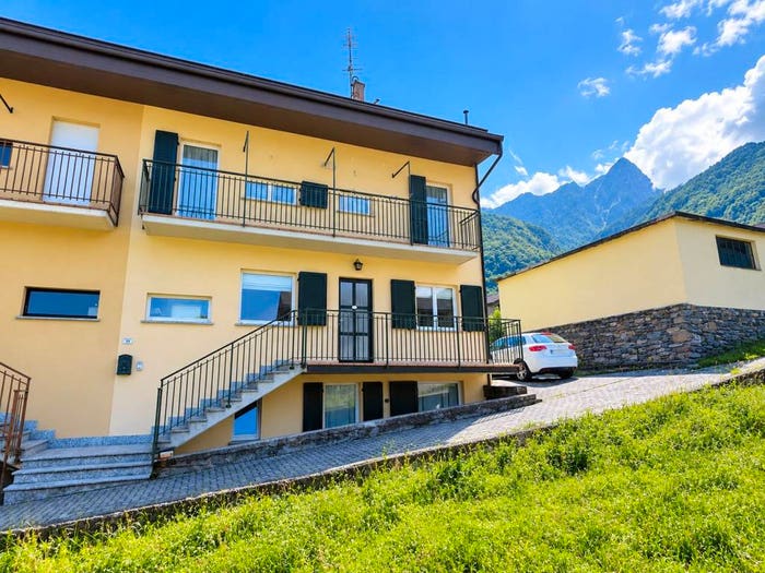 Casa quadrilocale in vendita in Via Spini, Centro, Talamona