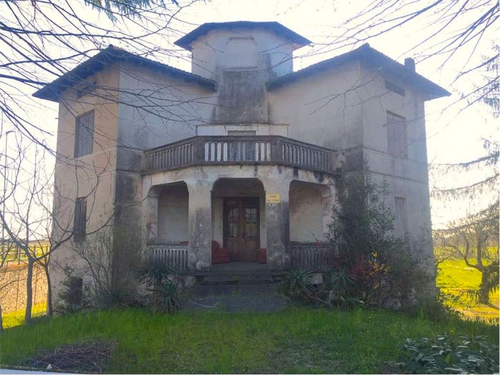 Casa con 6 locali in vendita in Ponte sul Versa, Medea