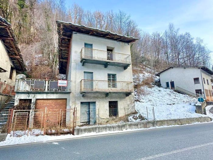Casa quadrilocale in vendita in Borgata Centrale snc, Frassino