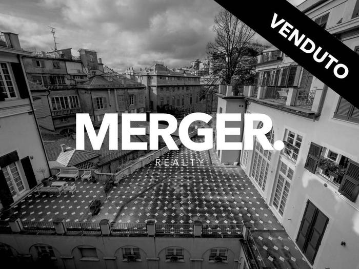 Appartamento con 5 locali in vendita in Salita di Santa Caterina, Centro Città, Genova