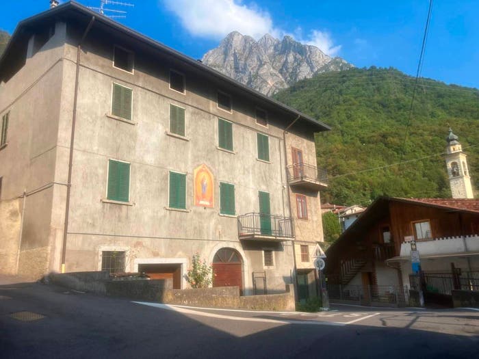 Appartamento con 6 locali in vendita in Via Sant'Antonio, Centro, Losine