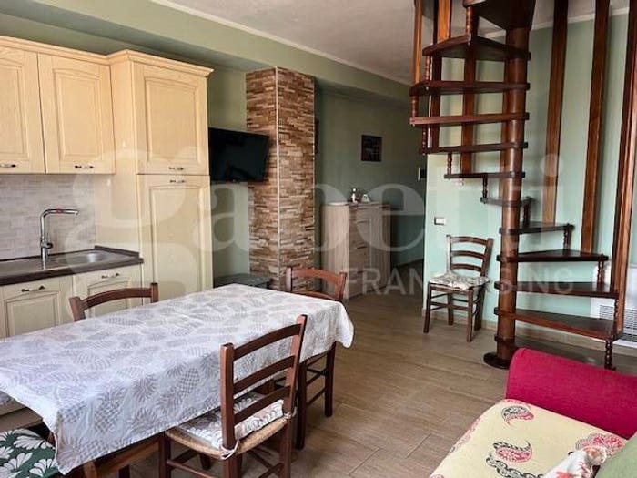 Appartamento trilocale in vendita in via macchiavelli, Centro, Cabras