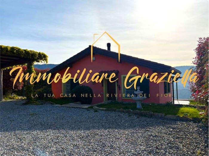 Casa bilocale in vendita in Centro, Vallebona