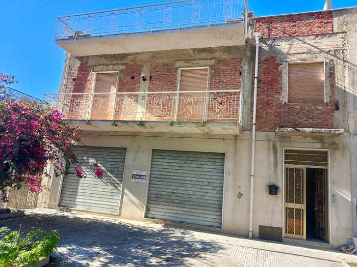 Casa trilocale in vendita in Corso Italia, Acquedolci