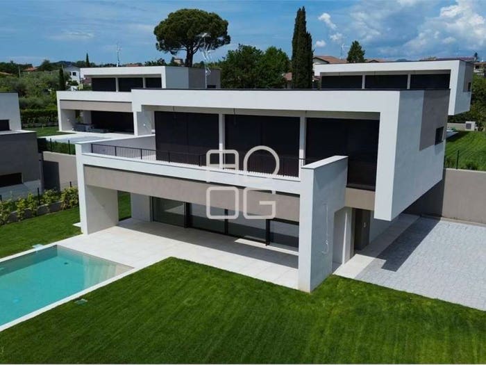 Casa quadrilocale in vendita in Via del Magone, Moniga del Garda