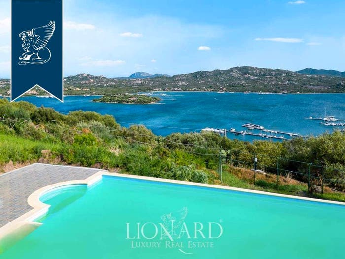 Casa con 6 locali in vendita in Portisco, Olbia