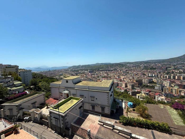 Appartamento quadrilocale in vendita in Via Alessandro Manzoni, Posillipo, Napoli