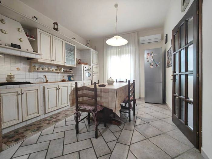 Casa con 6 locali in vendita in Centro, Cerreto Guidi