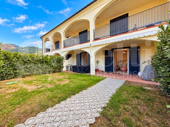 Appartamento trilocale in vendita in Porto Azzurro